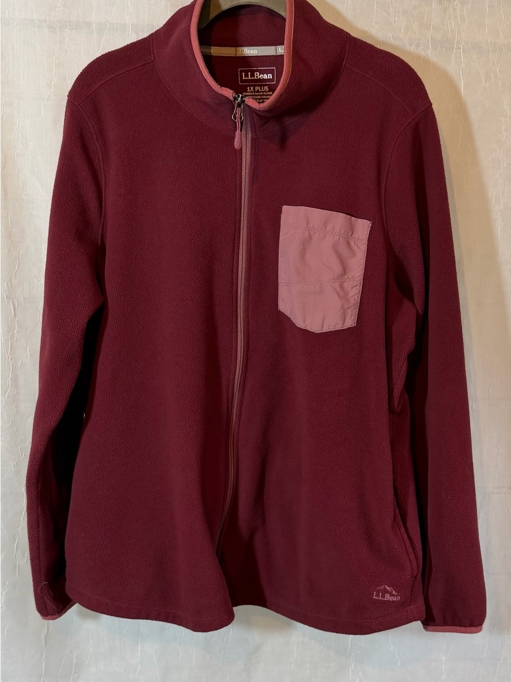 L.L. Bean 1X Women’s Burgundy Fleece Jacket with Pink Chest Pocket